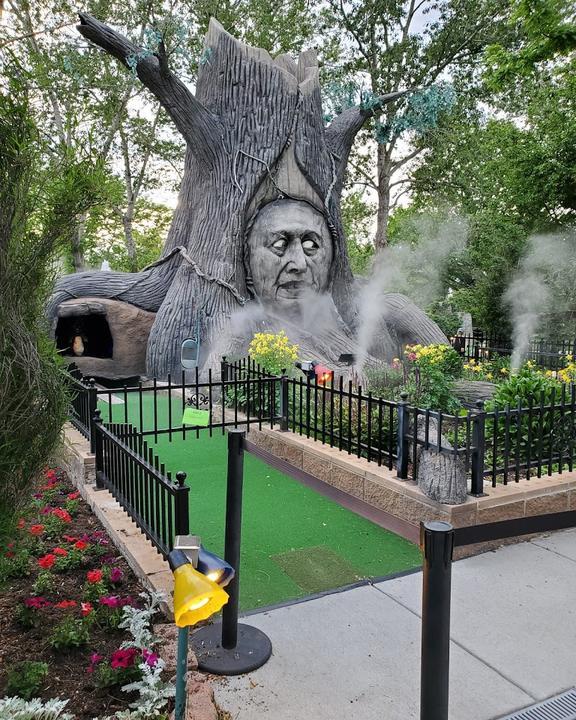 Adventure-Golf & Bistro